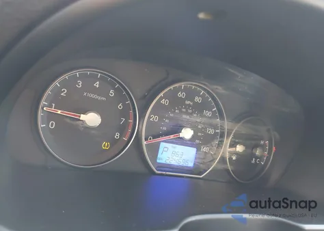 2010 Hyundai Santa Fe Gls z USA, uszkodzony, nr VIN 5NMSG3AB1AH351085